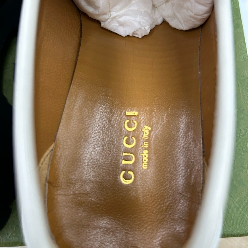 Women’s Gucci, patent leather interlocking GG loafers size 36.5 made in Italy - Picture 9 of 11